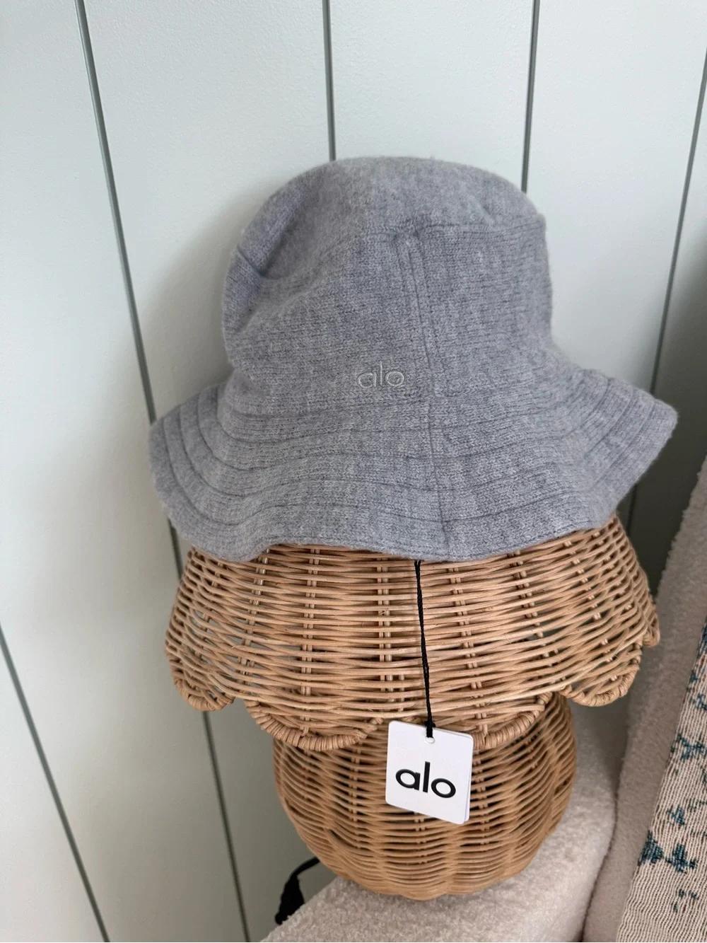 New ALO Yoga Merino Wool Gray Bucket Hat - Soft Knit Sun Hat